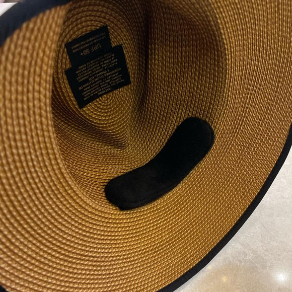 Eric Javits Sun Crest Packable Hybrid Straw Fedora Visor In Natural Black - Picture 10 of 11